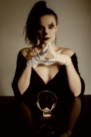 Auteur model Ivana Cermakova - Photo by: Kerry Bellerose (Denmark)