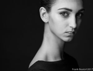 Auteur model Leanne - 
Copyright : FrankBoots©2017

Camera : FrankBoots©2017
Bestandsdatum : 19-10-2017