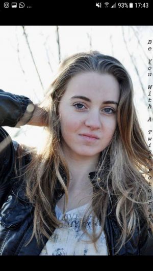 Auteur model Michelle Van Klei - 
Bestandsdatum : 29-11-2017